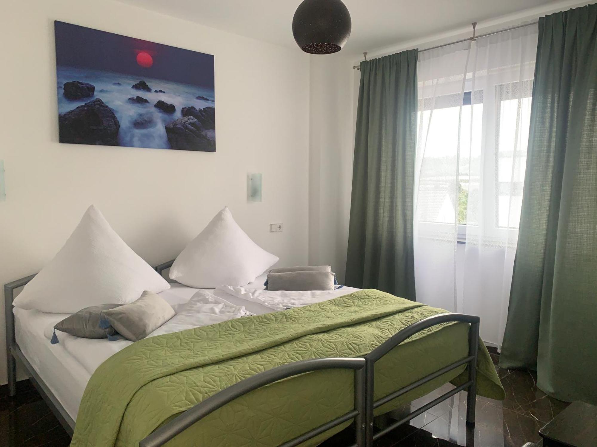 Ferienwohnung-Вайнщад Екстериор снимка