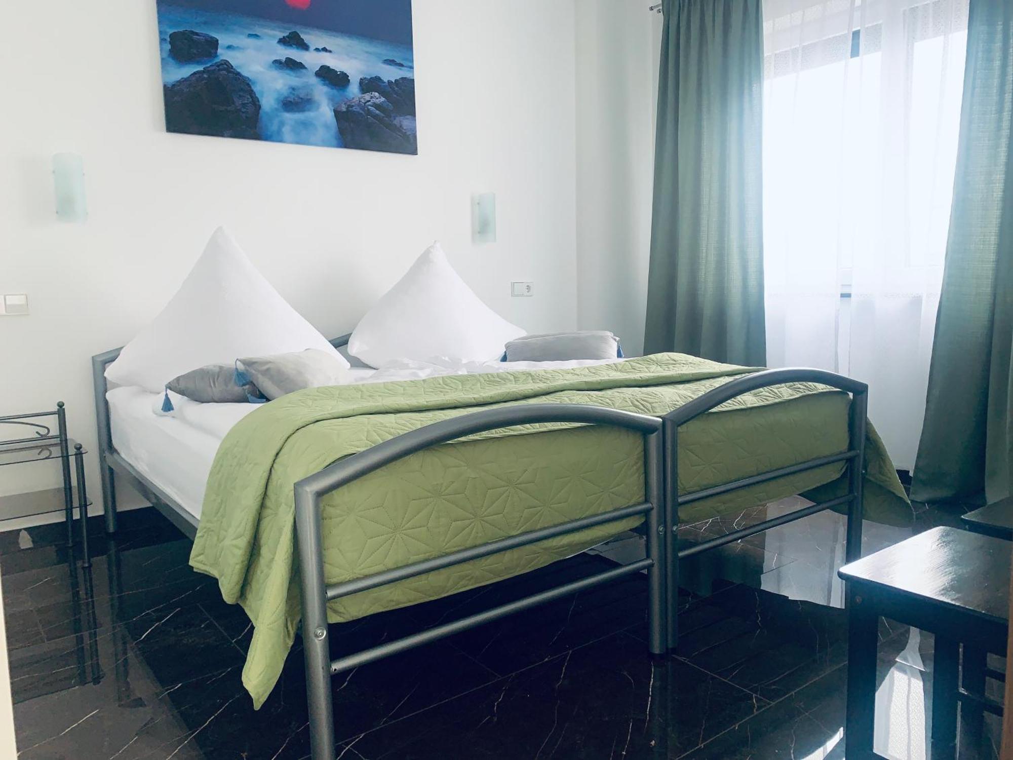 Ferienwohnung-Вайнщад Екстериор снимка